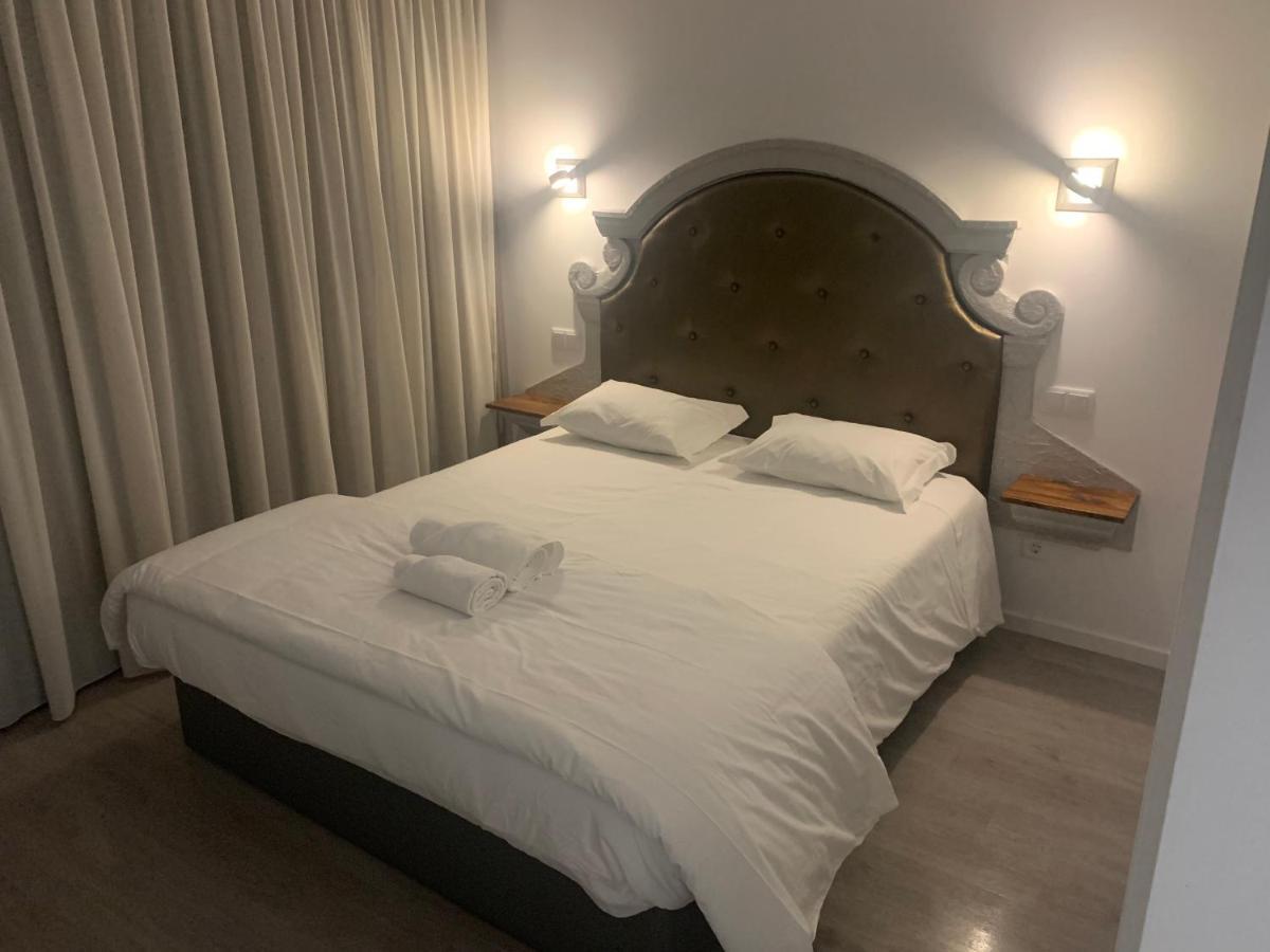 O Frances Bed & Breakfast Нелас Екстериор снимка