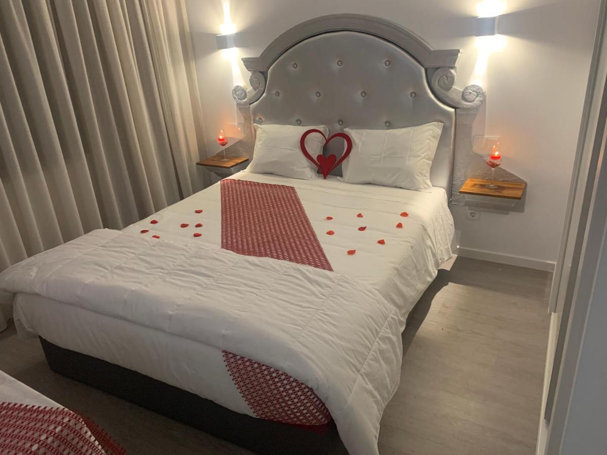 O Frances Bed & Breakfast Нелас Екстериор снимка