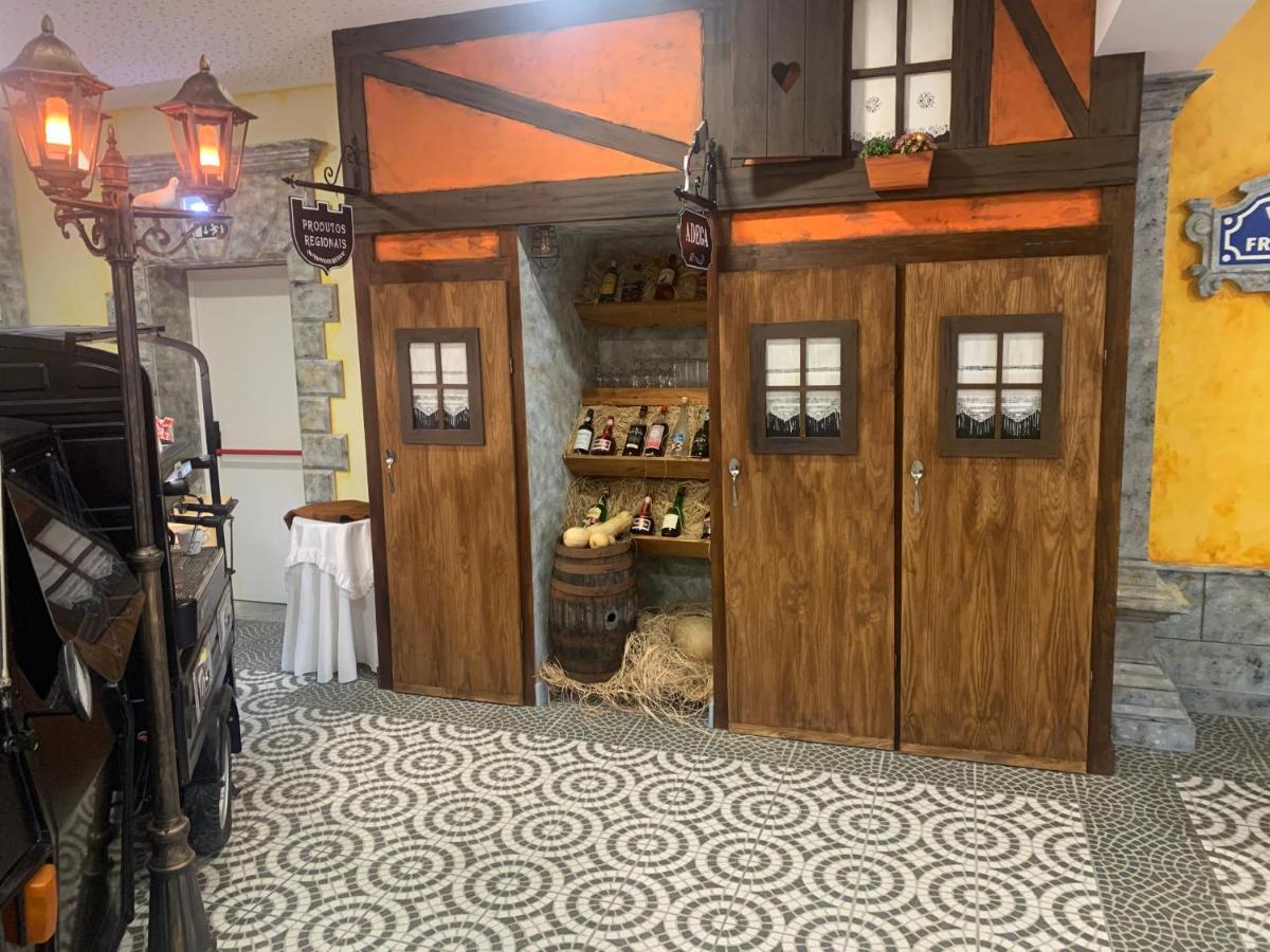O Frances Bed & Breakfast Нелас Екстериор снимка